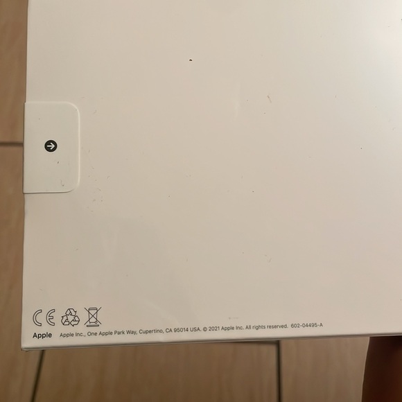 Apple Magic Keyboard Model # A2450 Brand New, Sealed - Picture 6 of 6